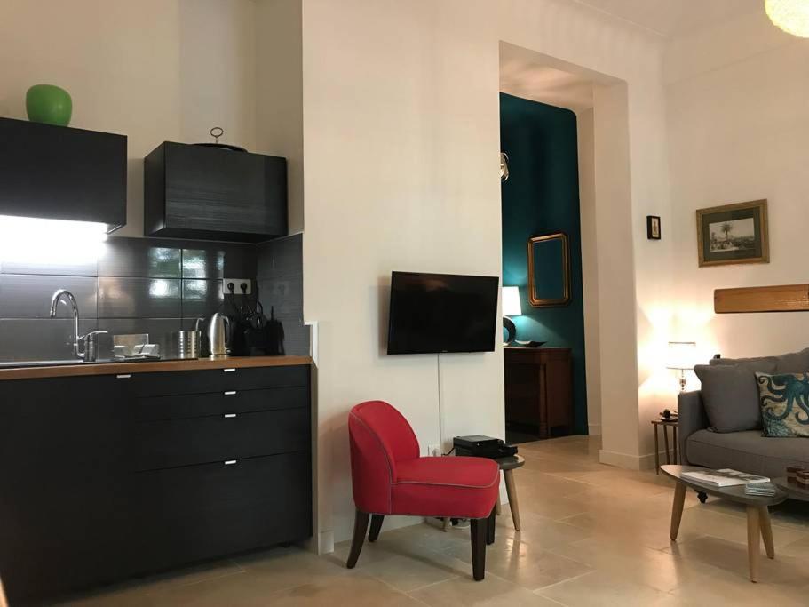 Homelivia, Luxueux Appartement Avec Jardin Prive Νίκαια Εξωτερικό φωτογραφία